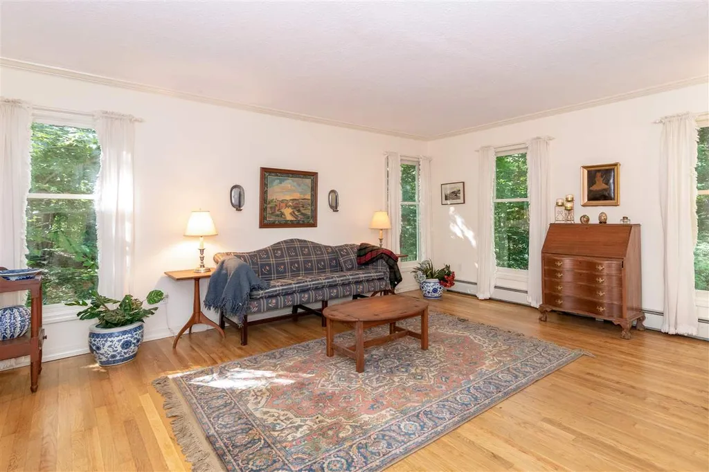 20 Skyview Circle Meredith NH 03253