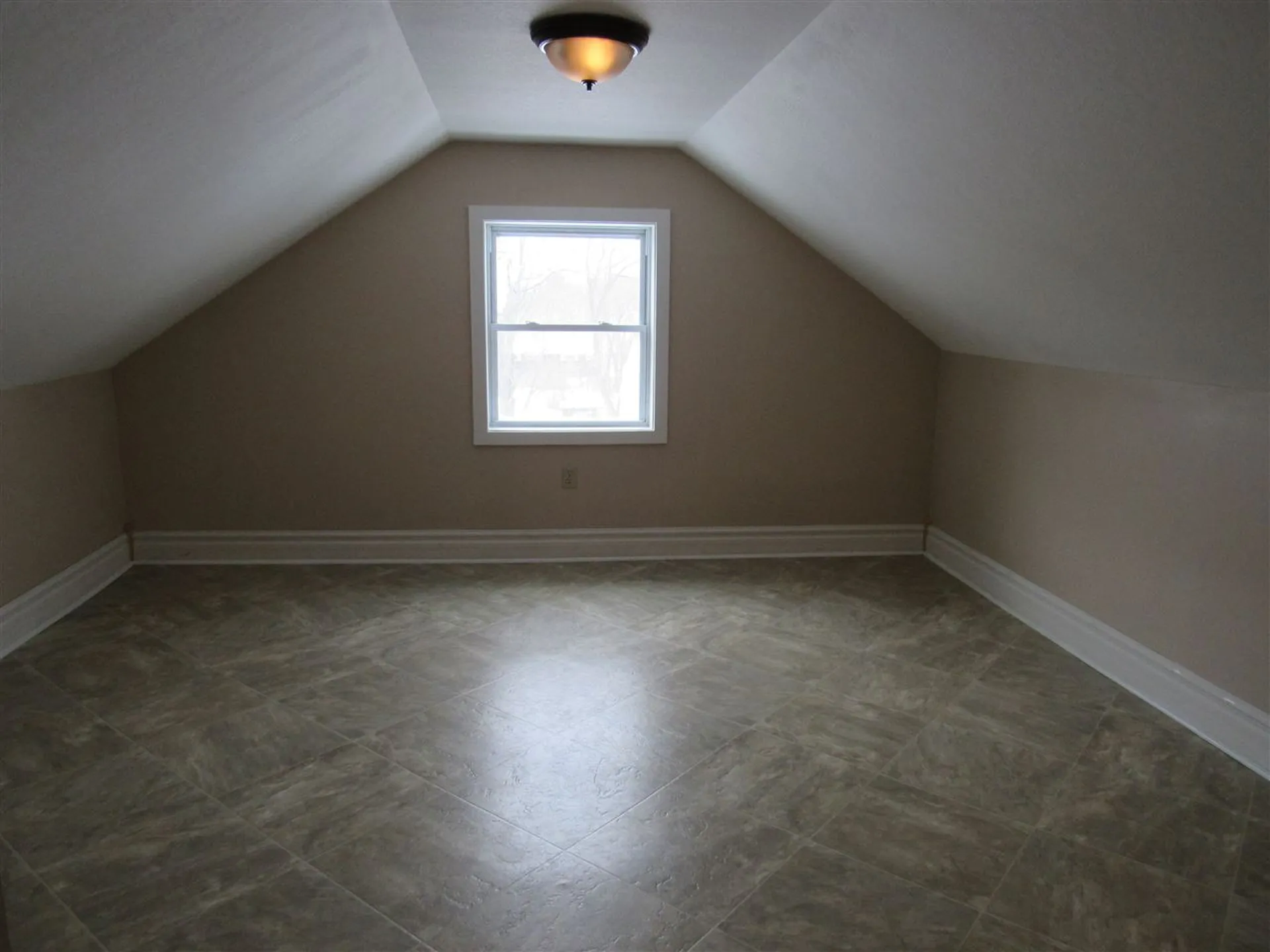 19 Androscoggin Street Gorham NH 03581