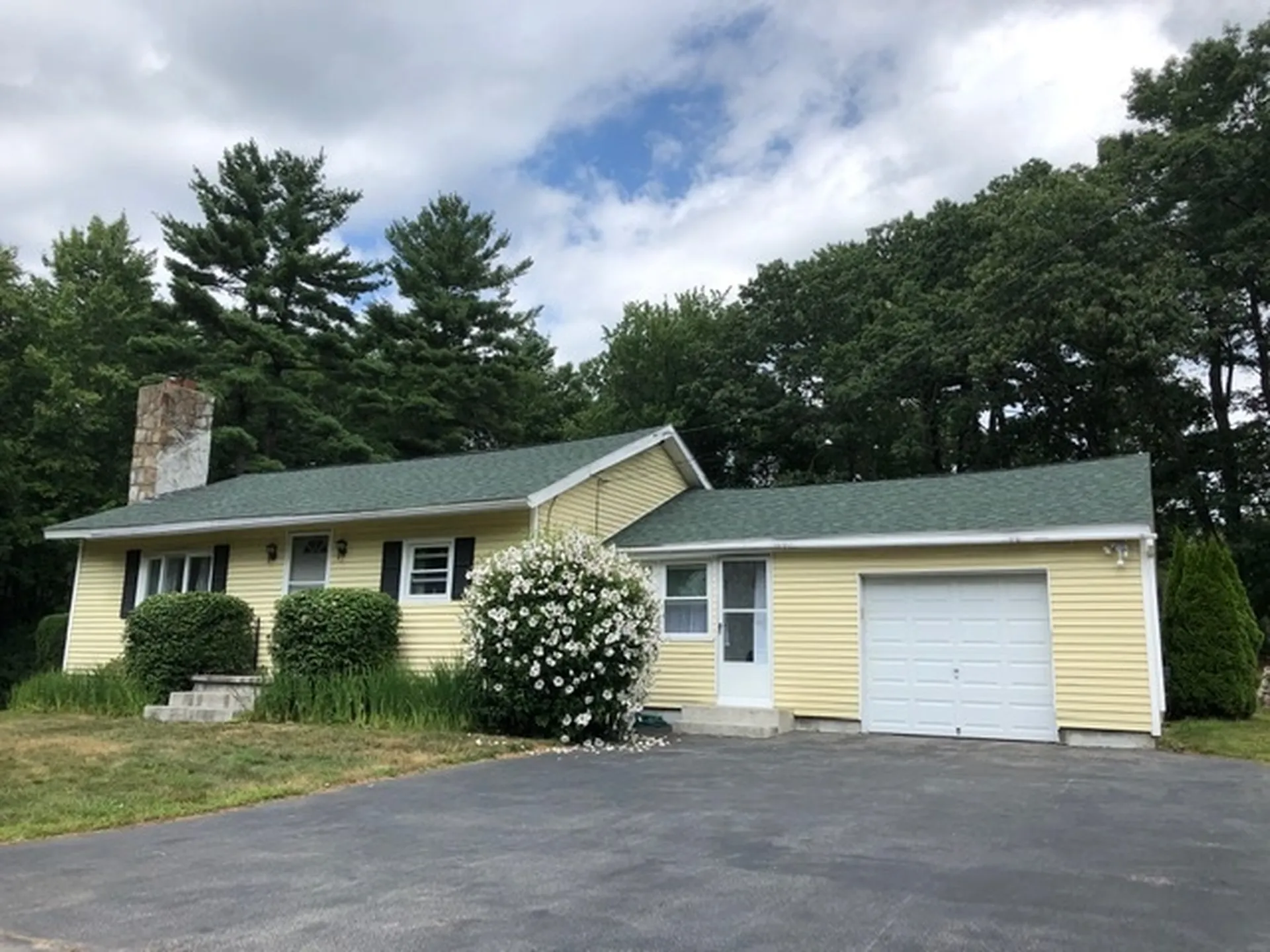 120 Farmer Road Hooksett NH 03106