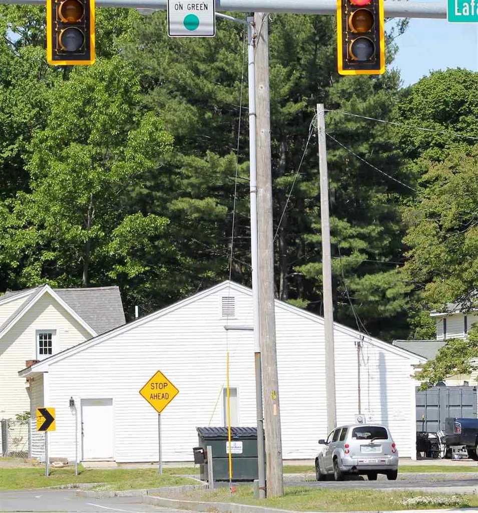 15 Pine Street Seabrook NH 03874