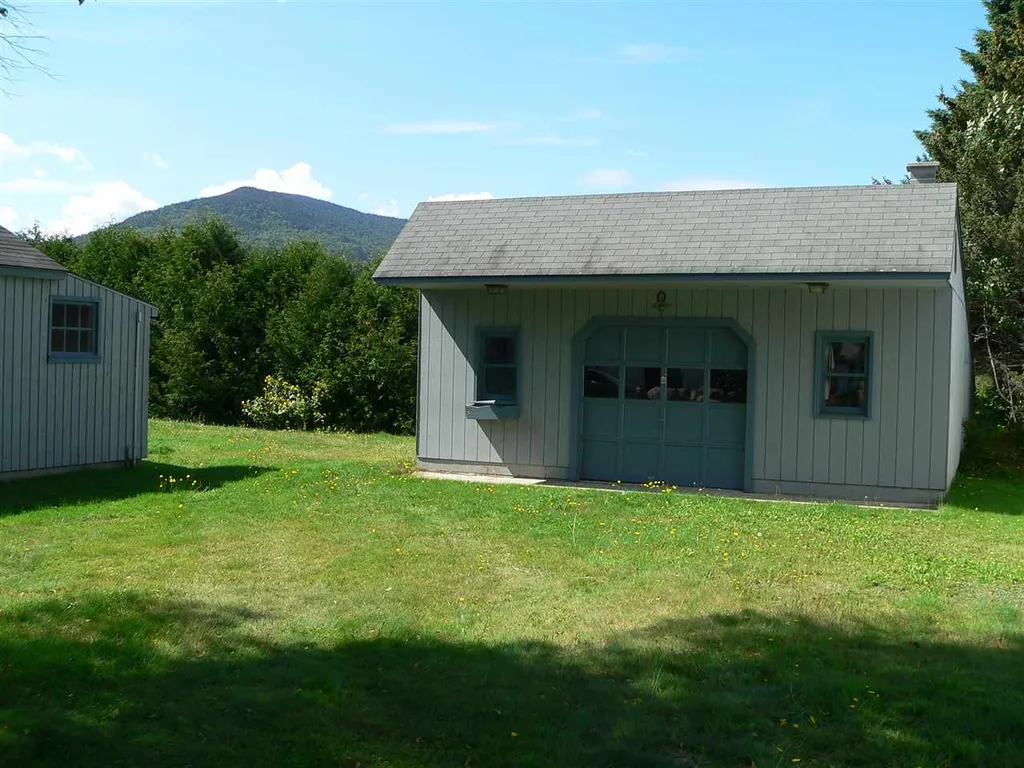 19 Nh Route 145 Colebrook NH 03576