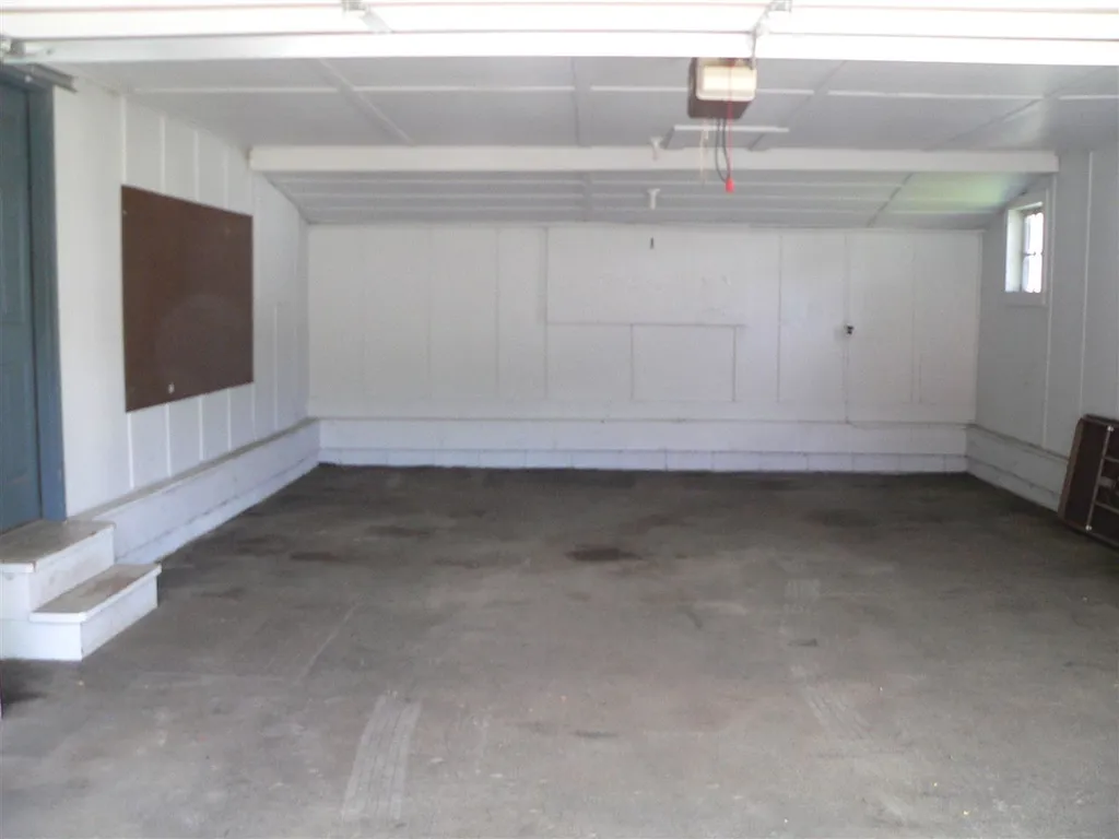 19 Nh Route 145 Colebrook NH 03576