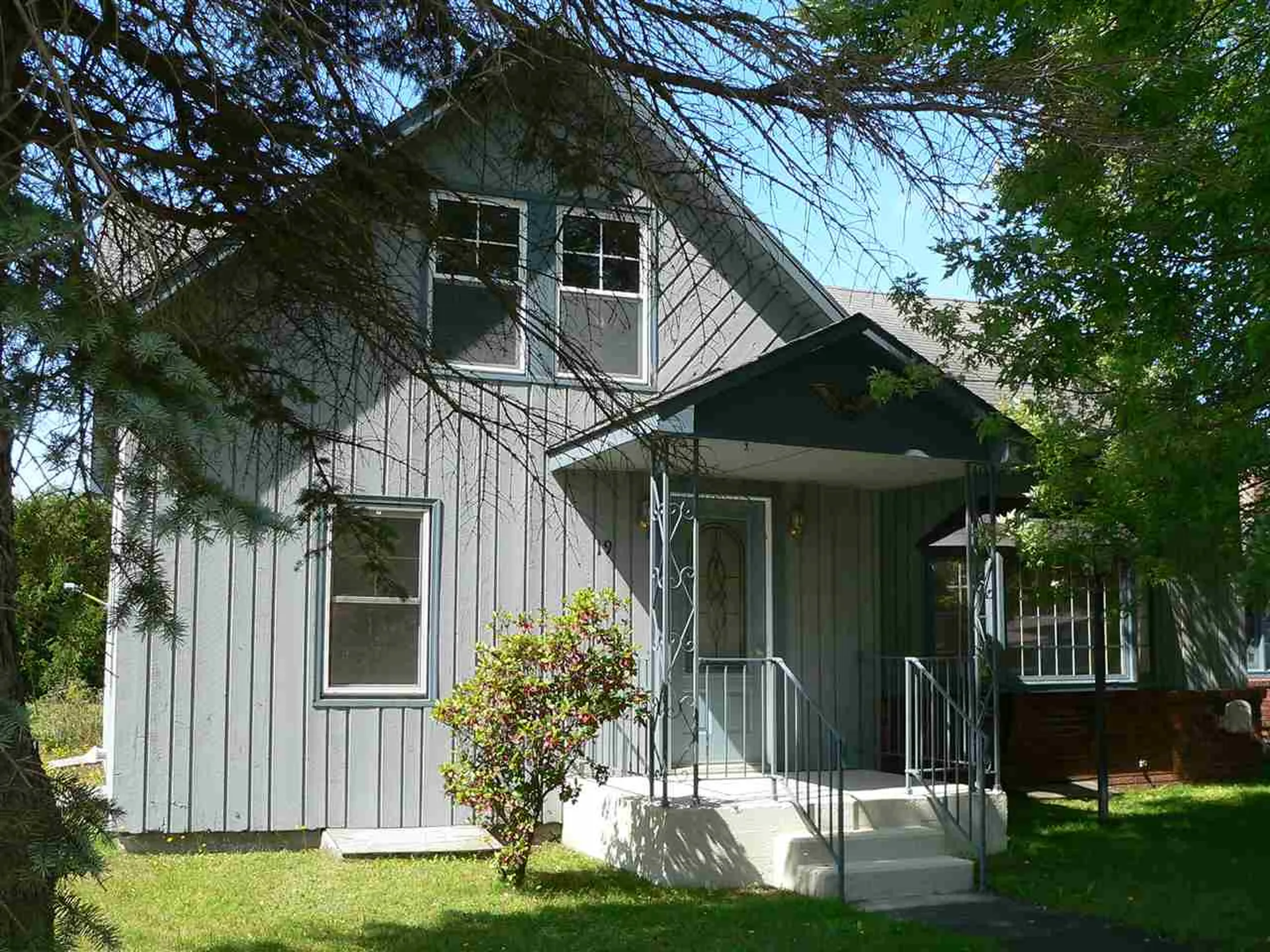 19 Nh Route 145 Colebrook NH 03576