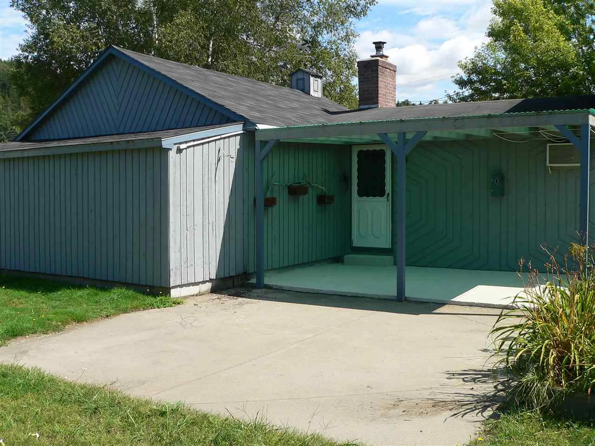 19 Nh Route 145 Colebrook NH 03576