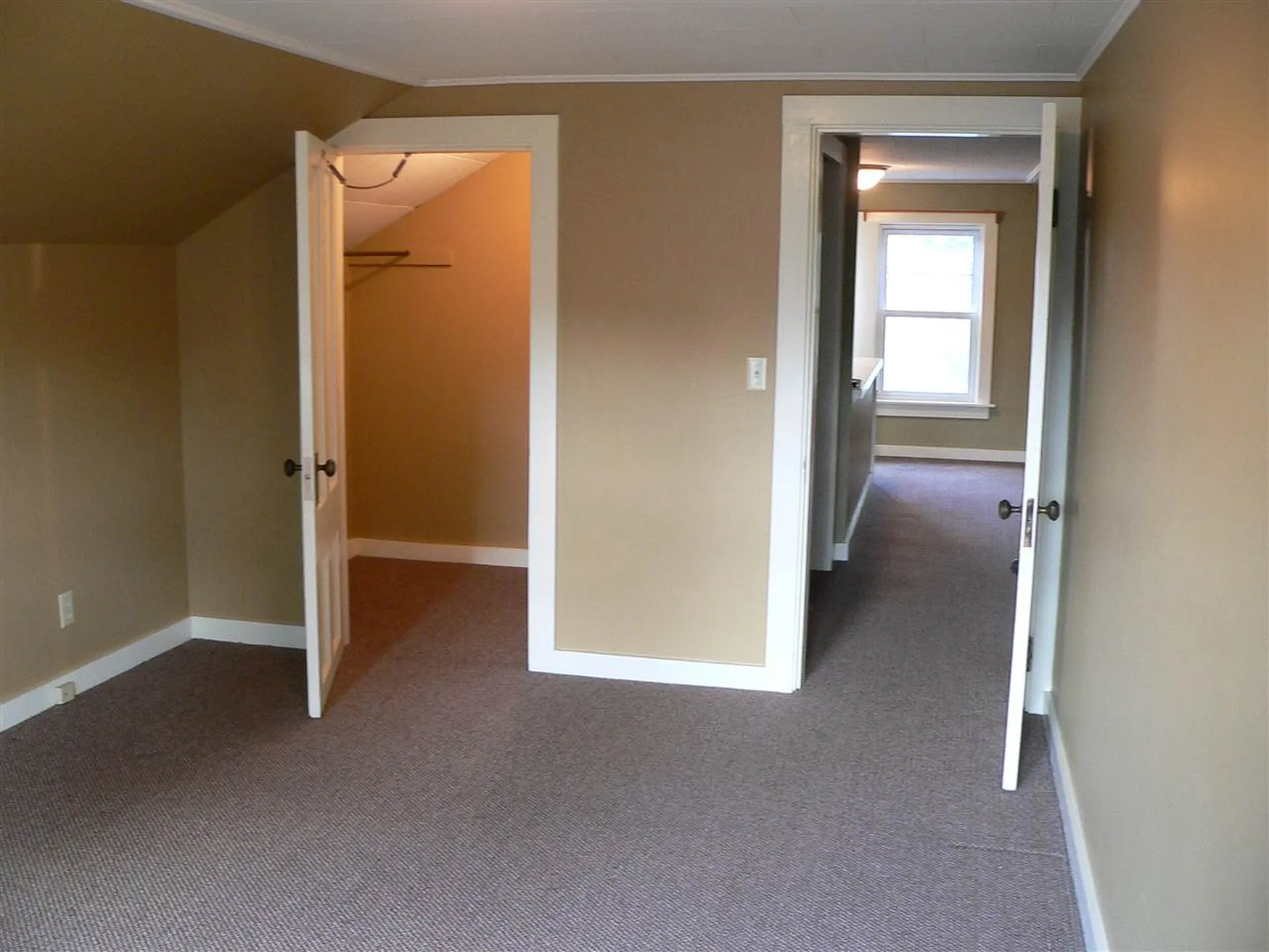 19 Nh Route 145 Colebrook NH 03576