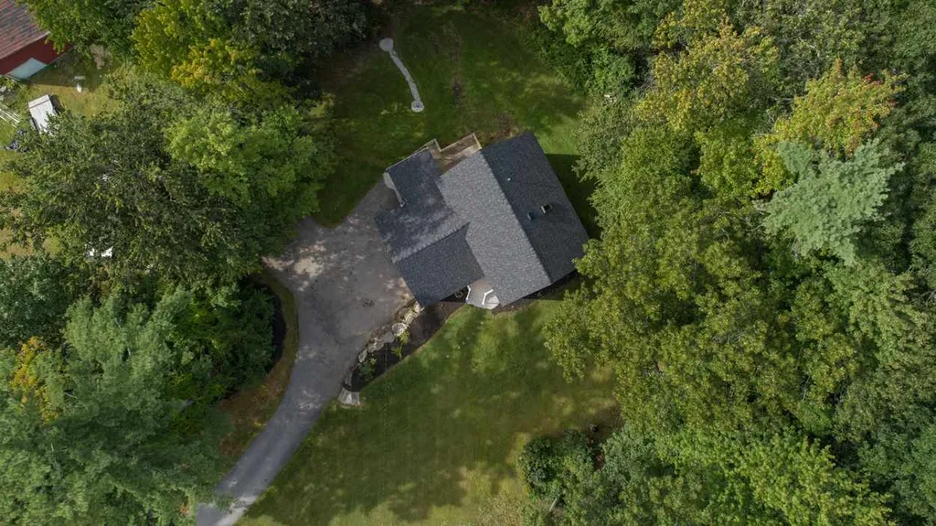 3 Independence Drive Salem NH 03079