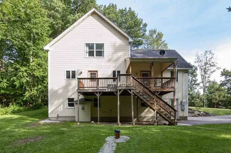 3 Independence Drive Salem NH 03079