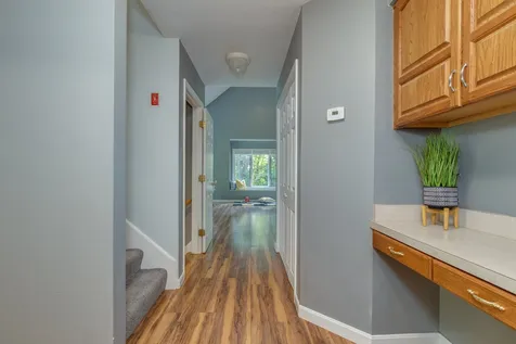 3 Independence Drive Salem NH 03079
