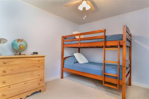477 Stockdale Circle Rollinsford NH 03869