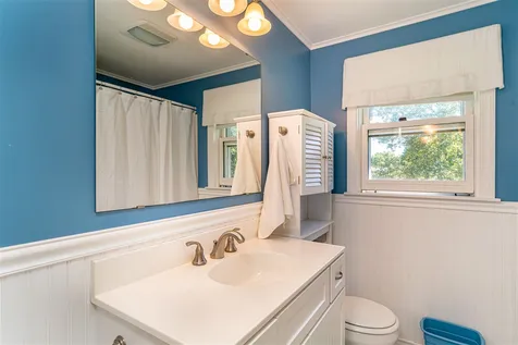 477 Stockdale Circle Rollinsford NH 03869