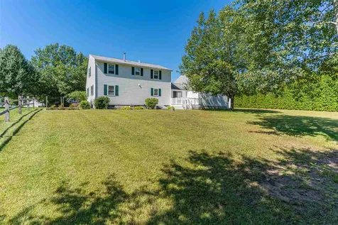 477 Stockdale Circle Rollinsford NH 03869