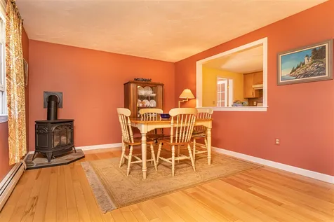 477 Stockdale Circle Rollinsford NH 03869