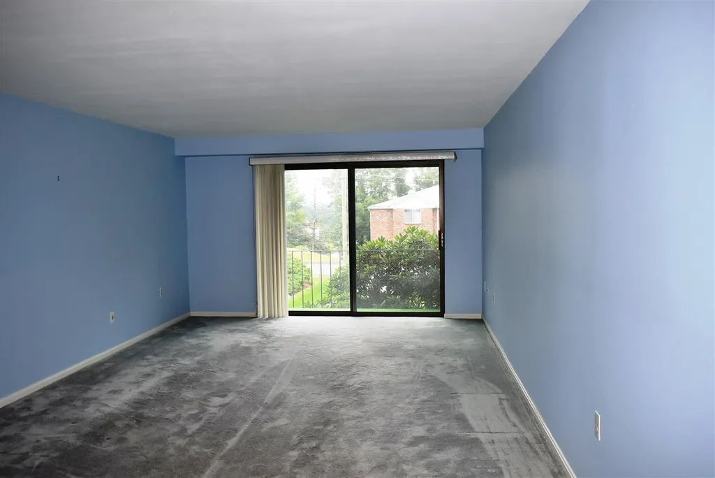 39 Spit Brook Road Nashua NH 03060