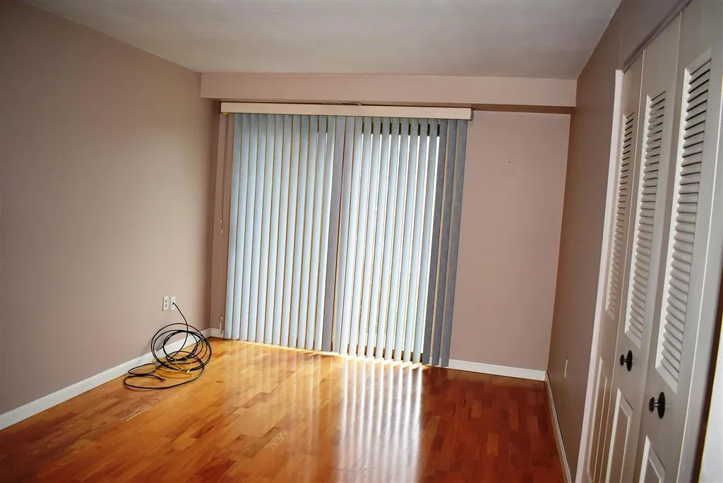 39 Spit Brook Road Nashua NH 03060