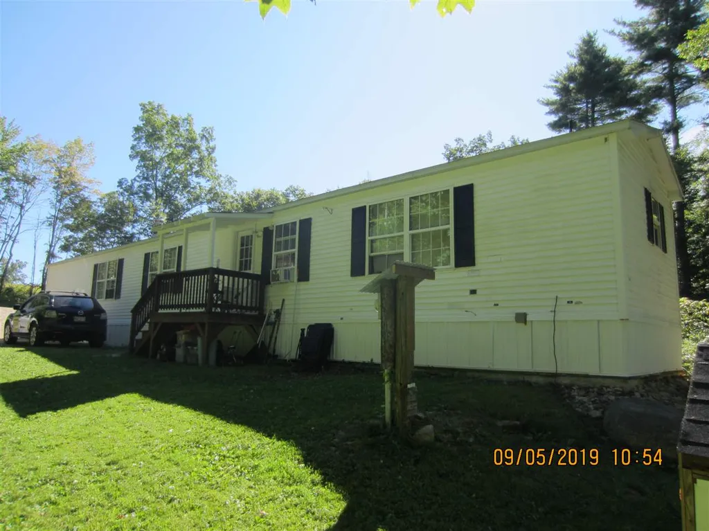 66 Bartlett Lane Eliot ME 03903