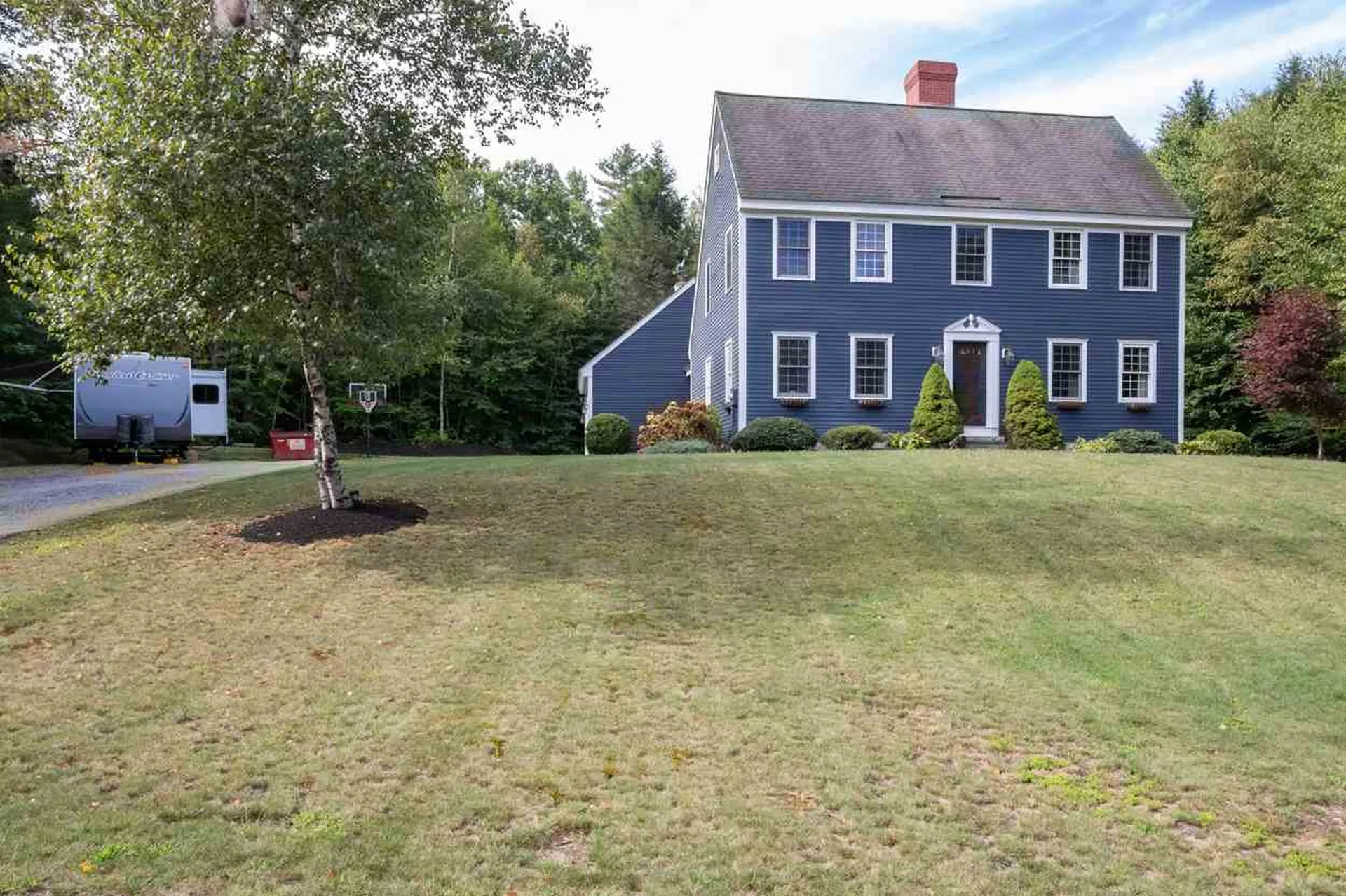 74 Carriage Road New Boston NH 03070