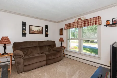 51 Lowell Street Rochester NH 03867