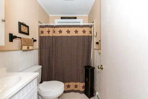 51 Lowell Street Rochester NH 03867