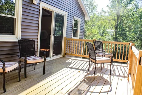 18 W. Shore Drive Raymond NH 03077