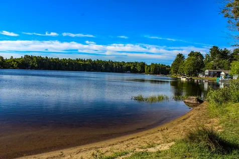 18 W. Shore Drive Raymond NH 03077