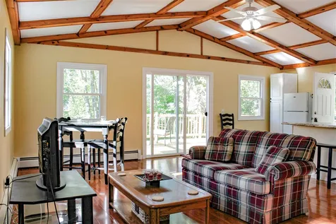 18 W. Shore Drive Raymond NH 03077