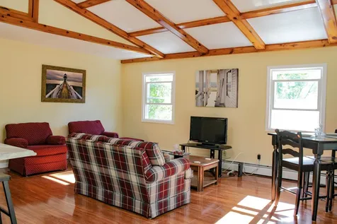 18 W. Shore Drive Raymond NH 03077