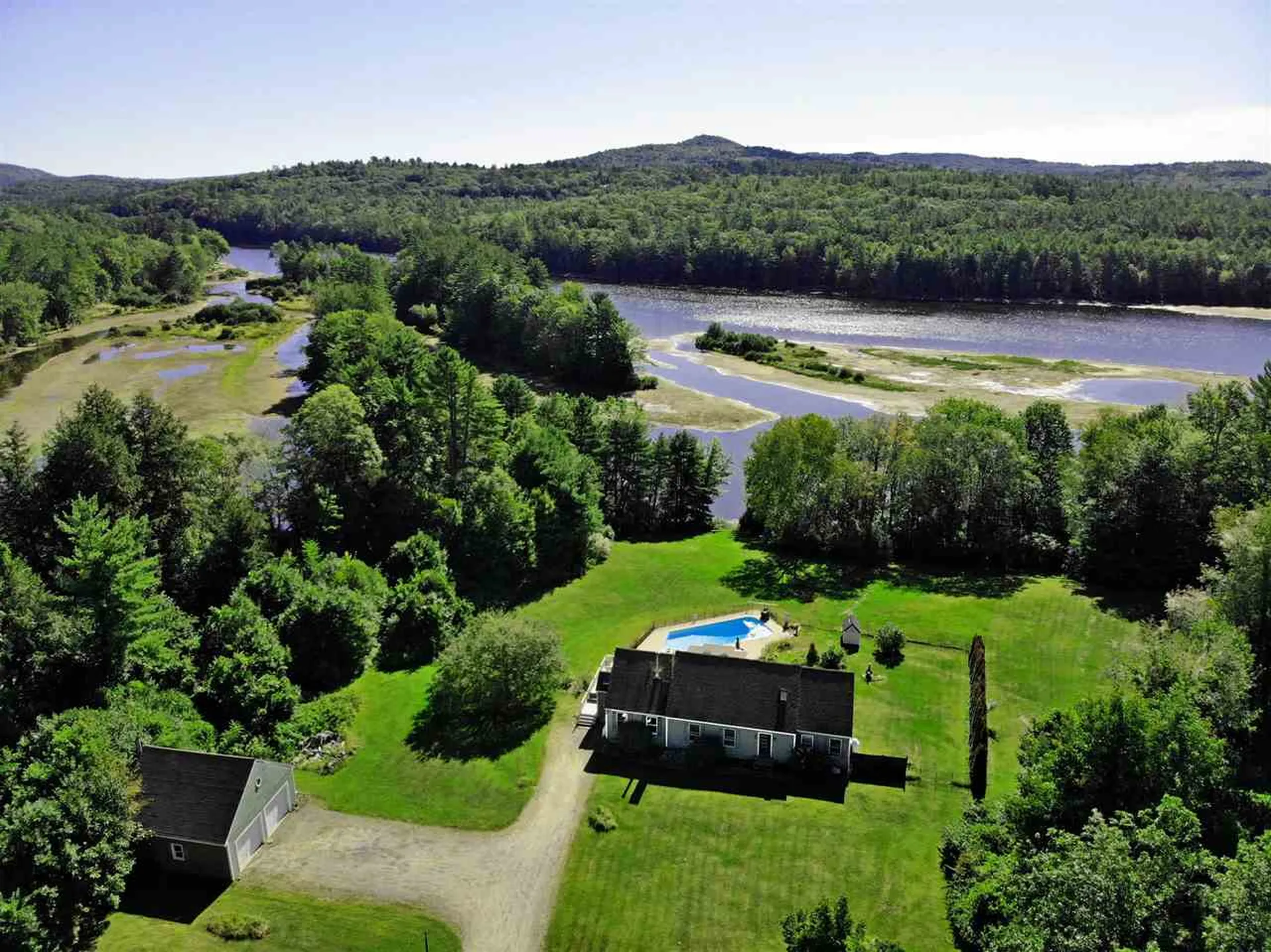 4373 River Road Bristol NH 03222