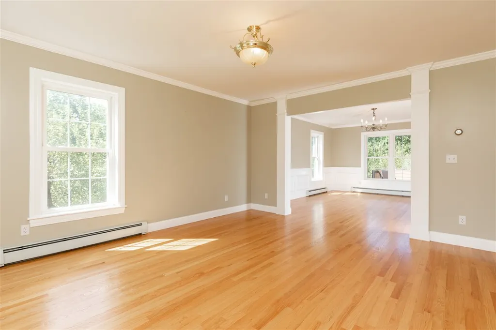 14 Easton Hill Lane Stratham NH 03885