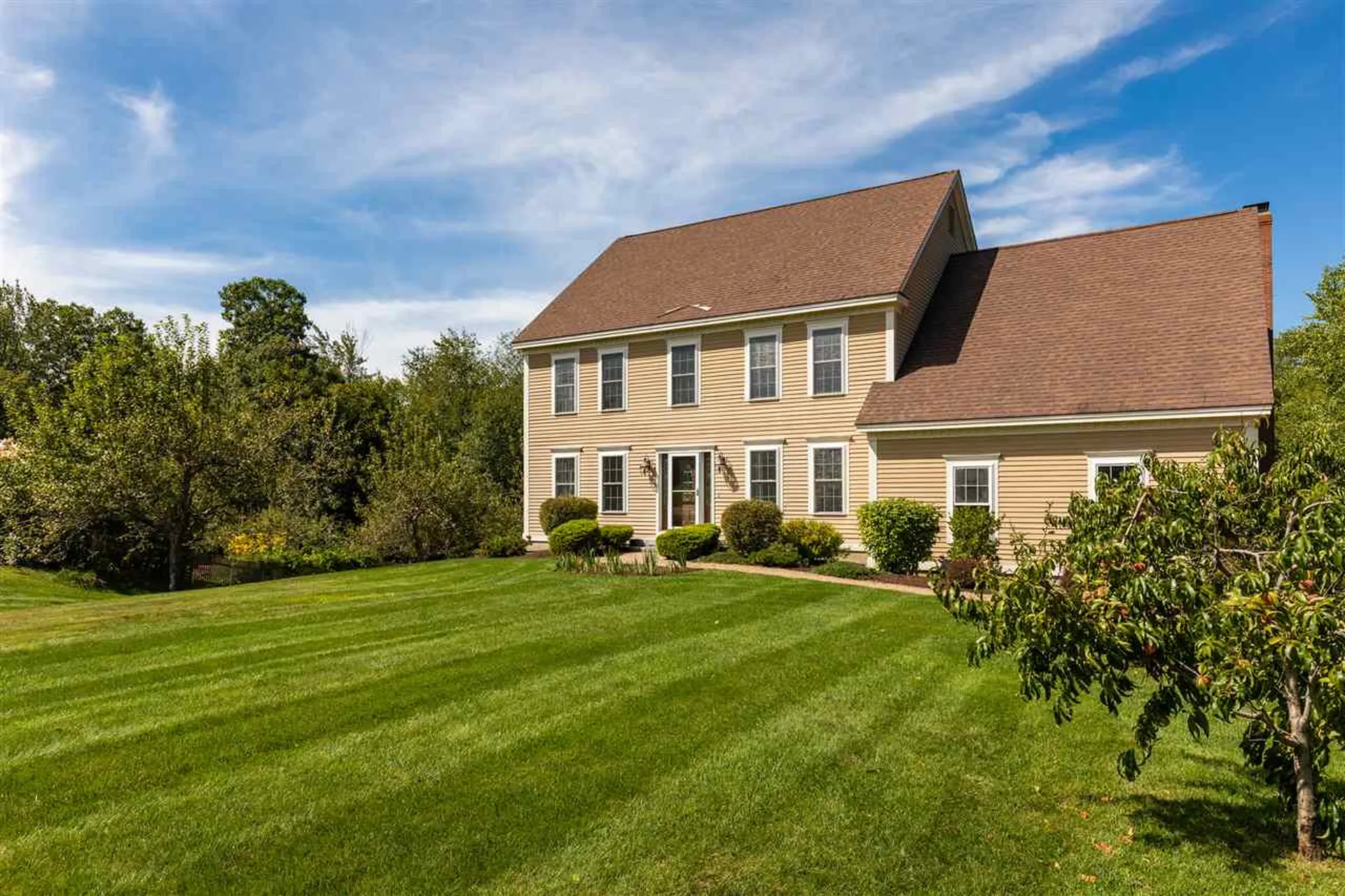 14 Easton Hill Lane Stratham NH 03885