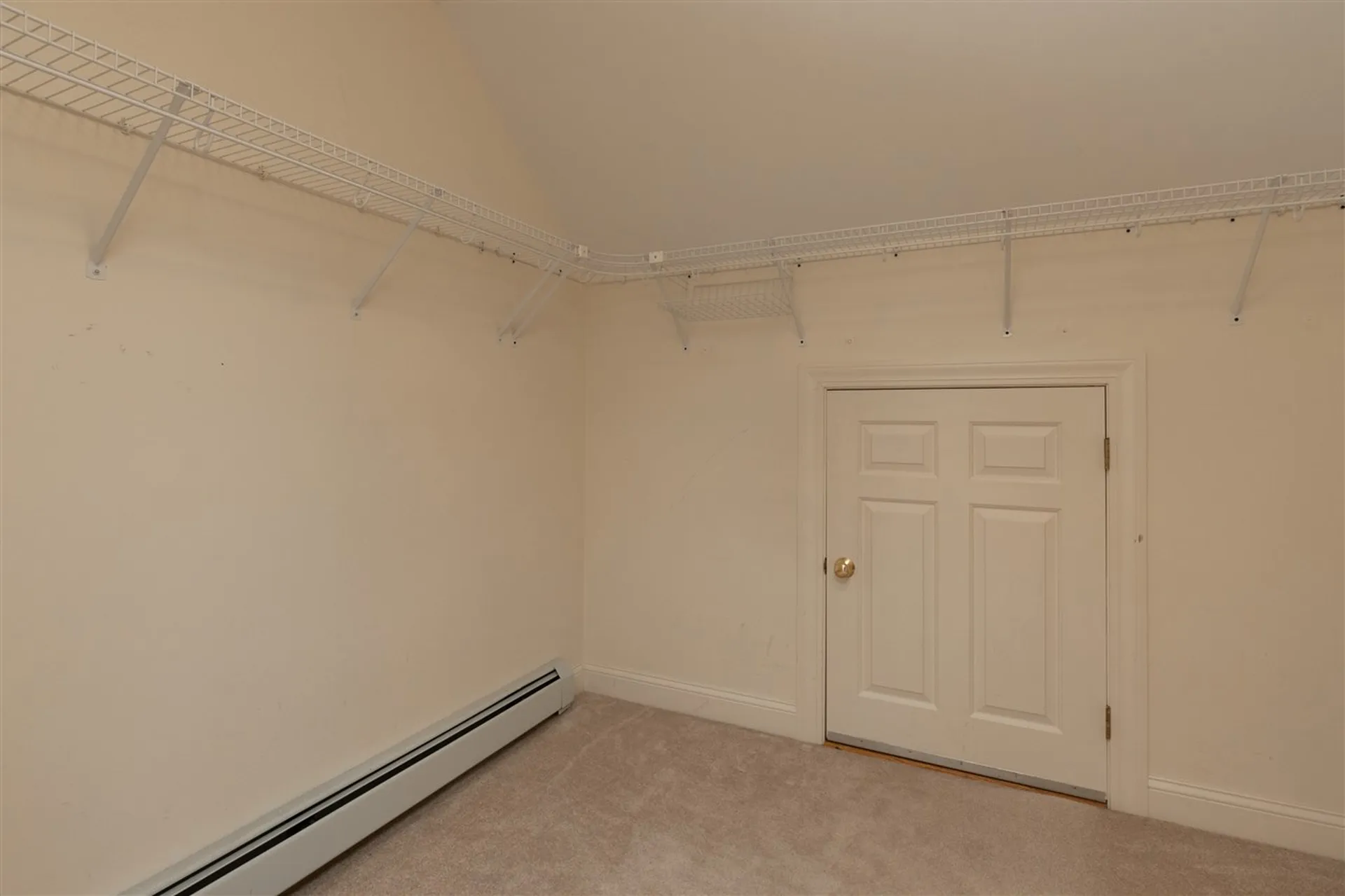 14 Easton Hill Lane Stratham NH 03885