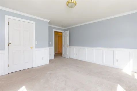 14 Easton Hill Lane Stratham NH 03885