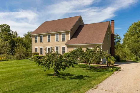 14 Easton Hill Lane Stratham NH 03885