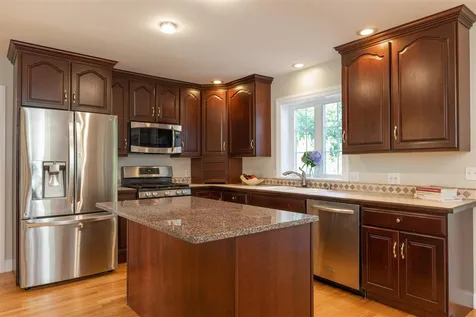 14 Easton Hill Lane Stratham NH 03885