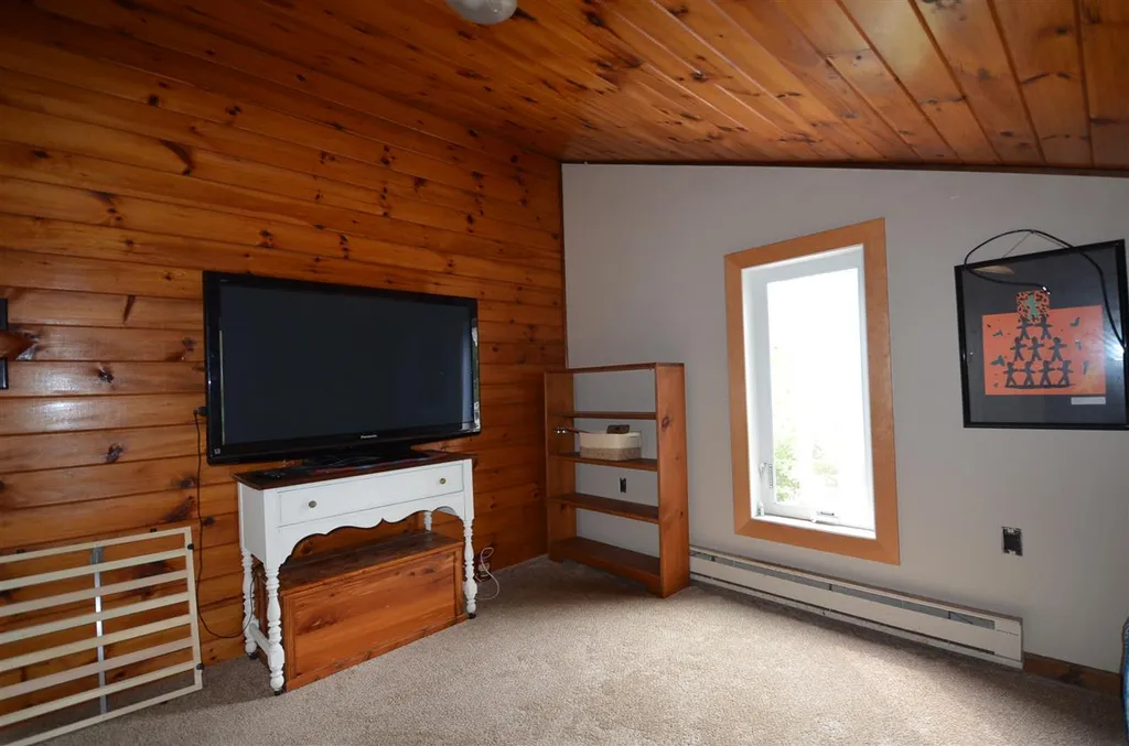 24 Shapleigh Road Kittery ME 03904