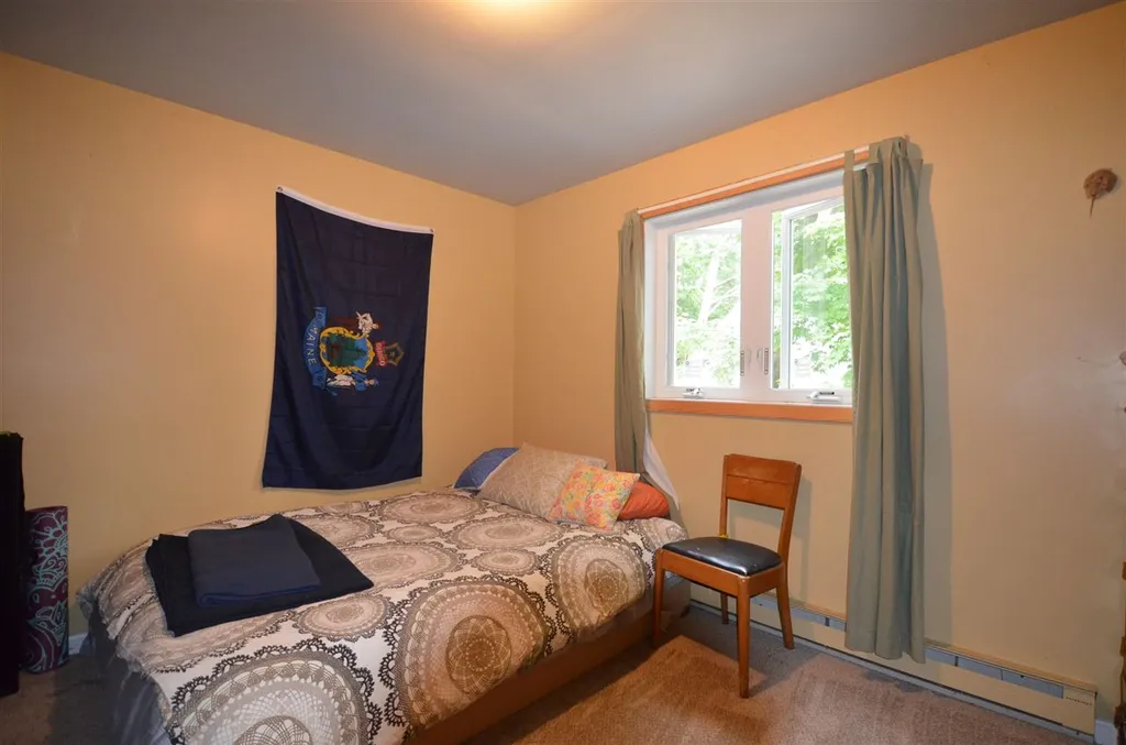 24 Shapleigh Road Kittery ME 03904