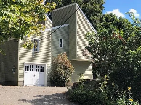 24 Shapleigh Road Kittery ME 03904