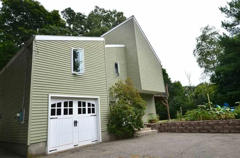 24 Shapleigh Road Kittery ME 03904