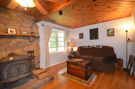 24 Shapleigh Road Kittery ME 03904