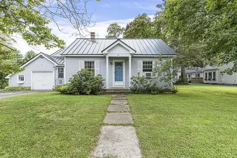 72 Walnut Street Rochester NH 03867