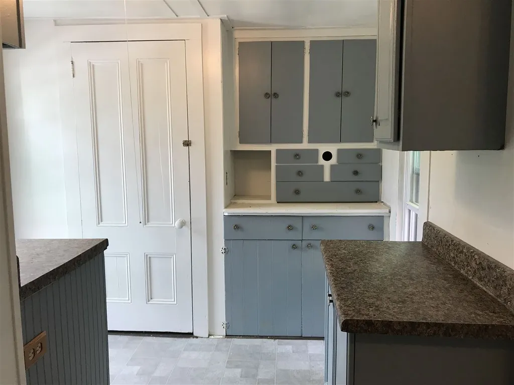41 Union Street Hillsborough NH 03244