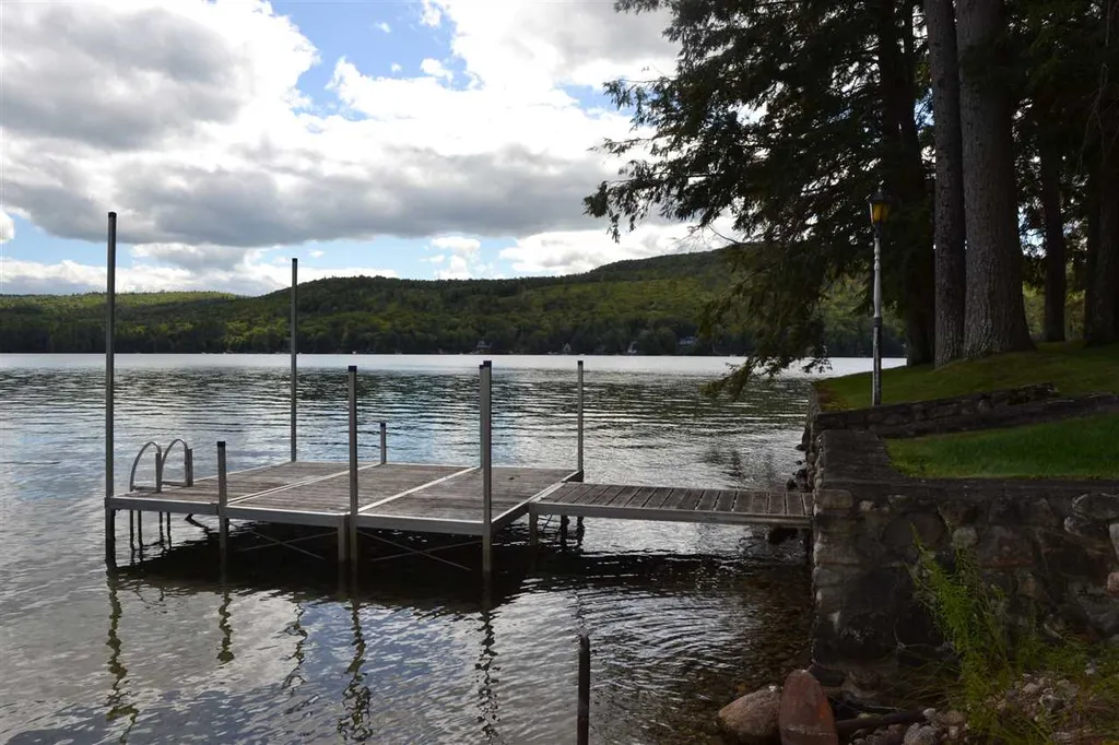 180 Pine Point Drive New Durham NH 03855