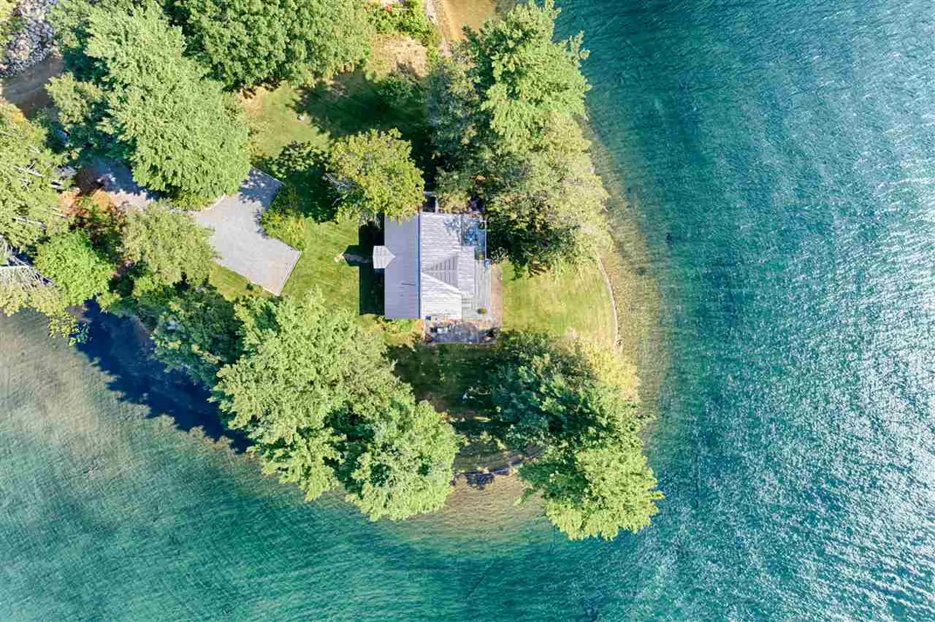 180 Pine Point Drive New Durham NH 03855