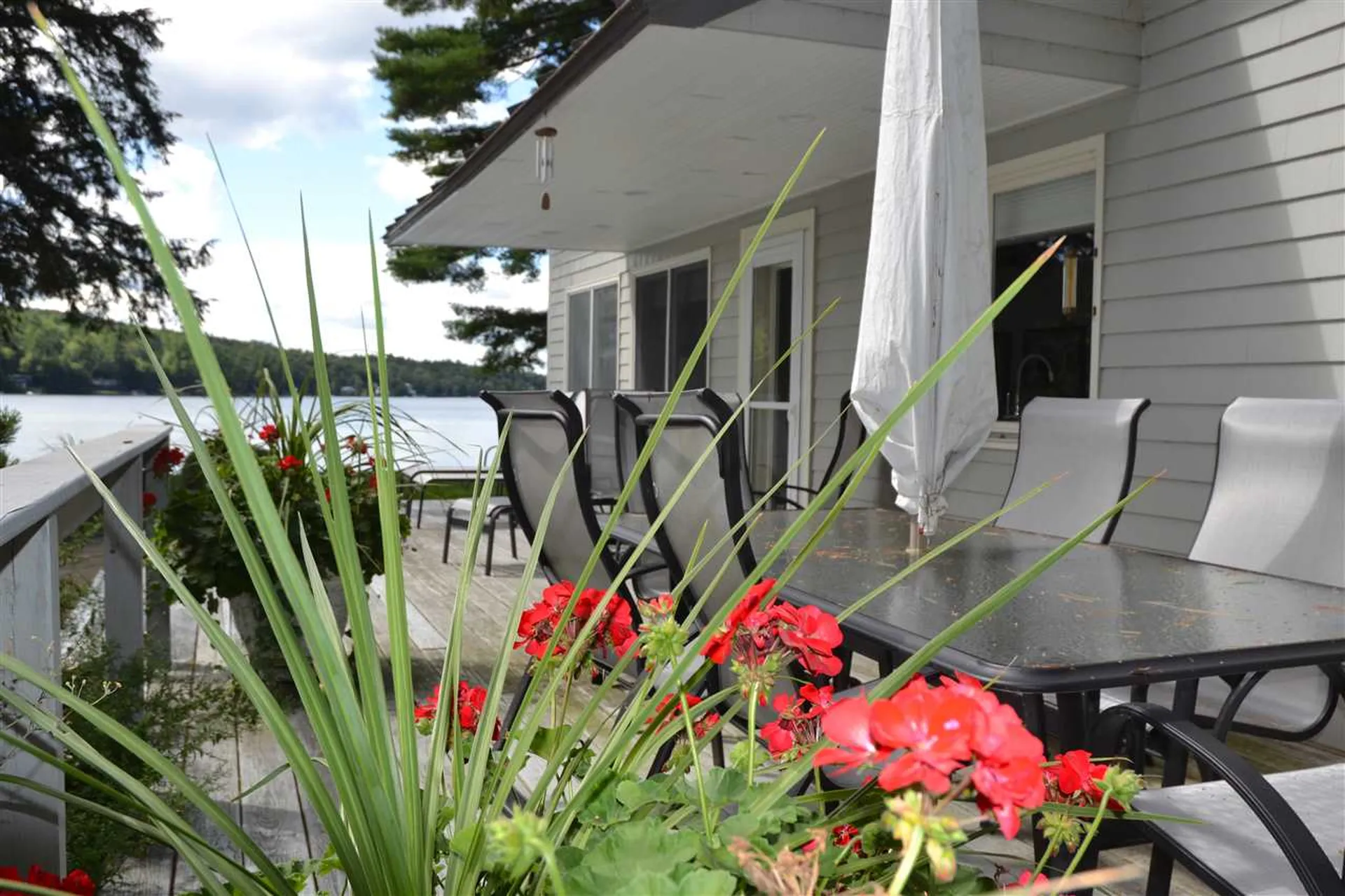 180 Pine Point Drive New Durham NH 03855