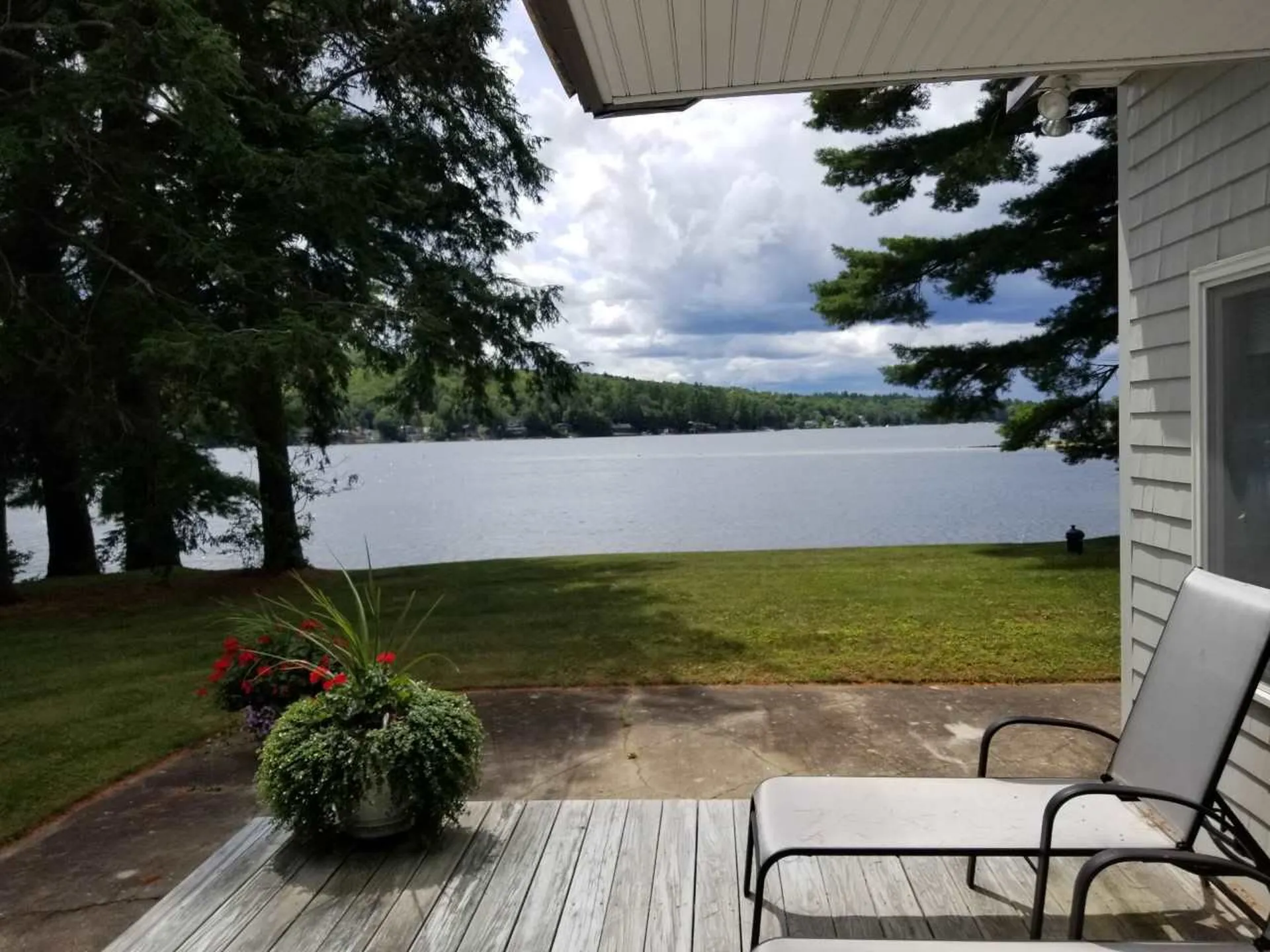 180 Pine Point Drive New Durham NH 03855