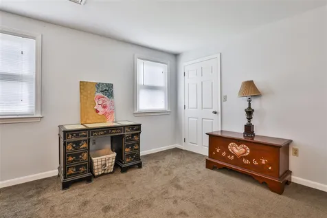 54 Heritage Circle Hudson NH 03051
