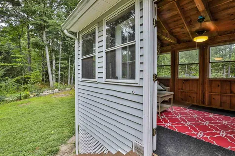 54 Heritage Circle Hudson NH 03051