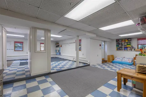 137 Winnacunnet Road Hampton NH 03842