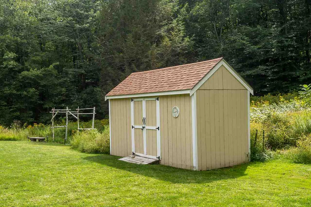 165 Upper Deerfield Road Northwood NH 03261