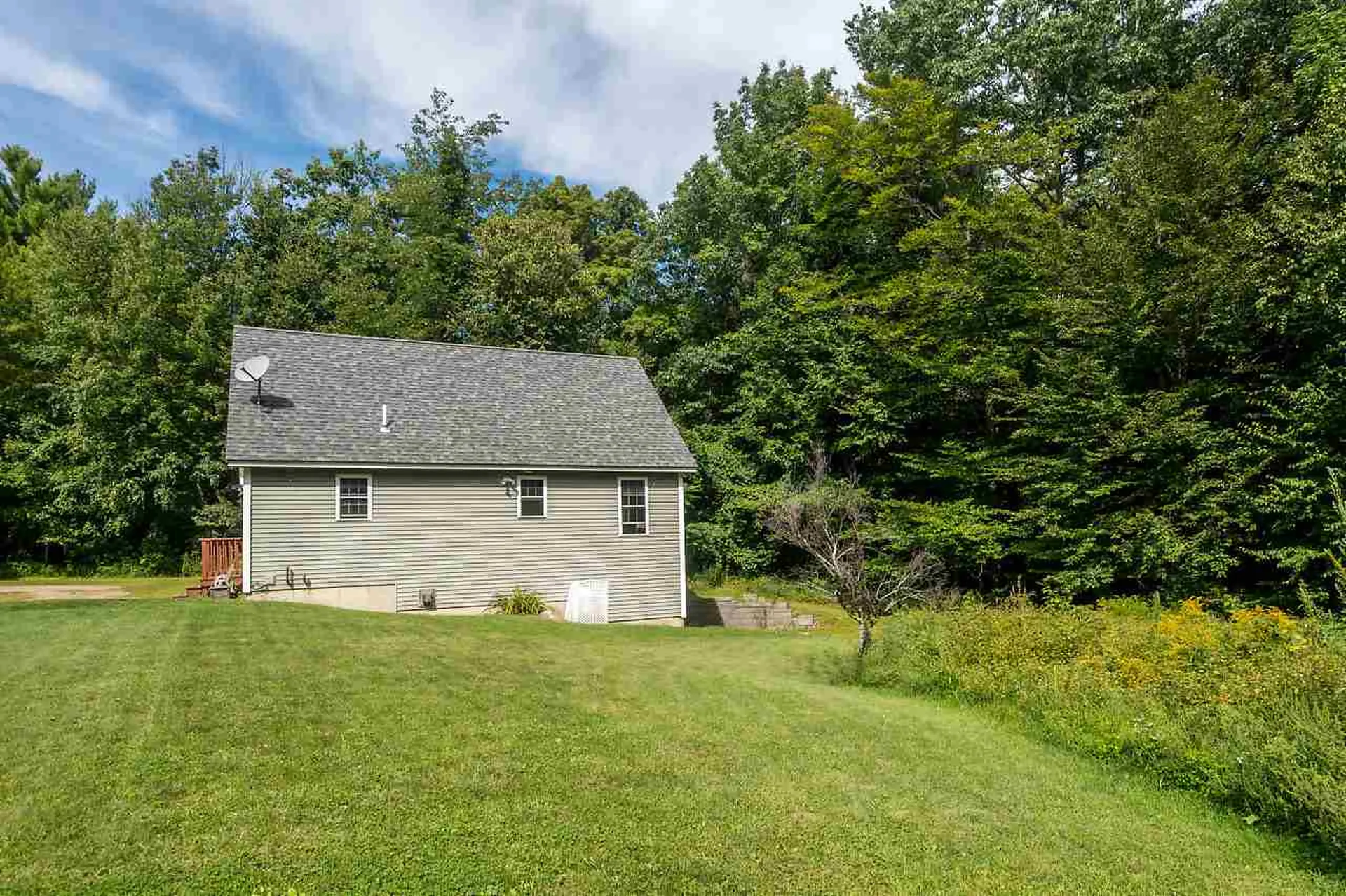 165 Upper Deerfield Road Northwood NH 03261