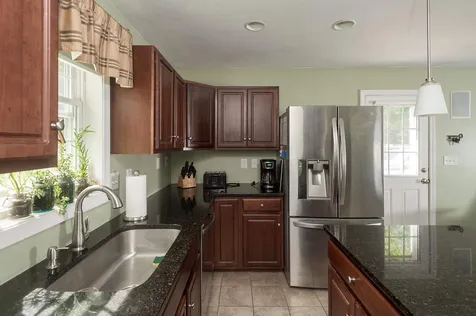 165 Upper Deerfield Road Northwood NH 03261